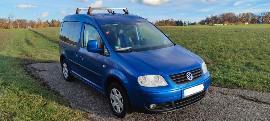 VW Caddy 143.000 km 4.500 € Neulingen 75245