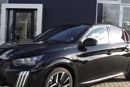 Peugeot 208 27.000 km 16.600 &euro; Meißen 01662