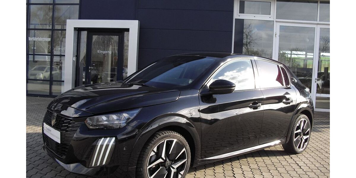 Peugeot 208 27.000 km 16.600 &euro; Meißen 01662