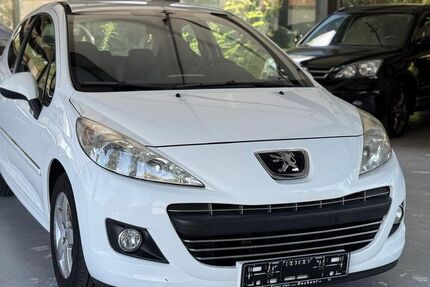 Peugeot 207 130.579 km 2.999 € Haßloch 67454
