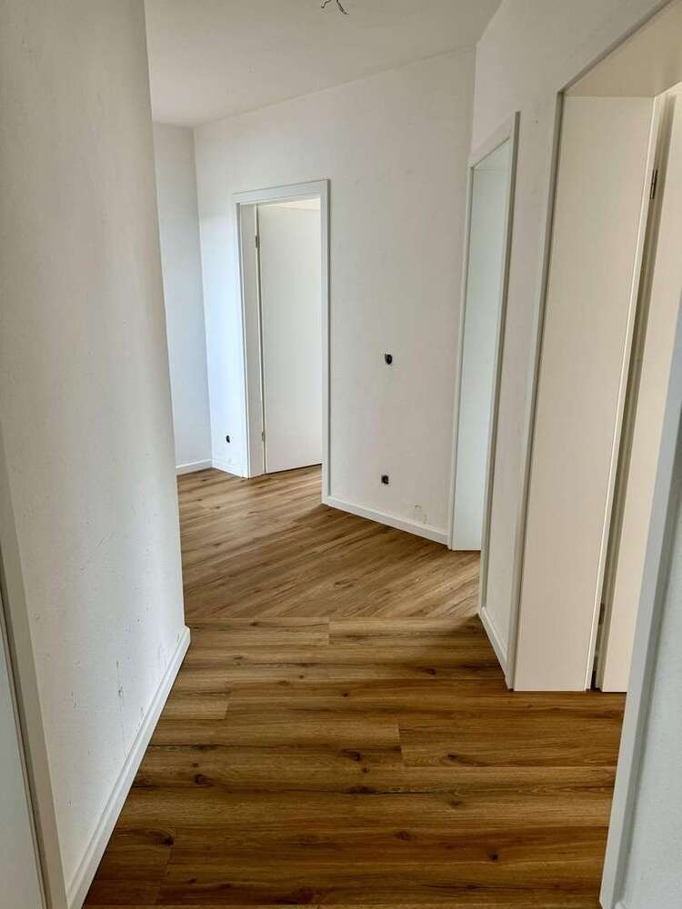 Wohnung zum Mieten in Schönebeck 455 € 65 m²