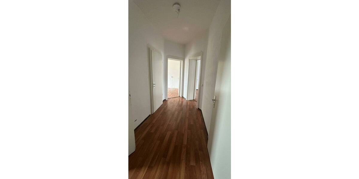 Etagenwohnung Schkeuditz Altscherbitz - 2 Zimmer, 72 m&sup2;, 650&euro; | Angebot:26795115