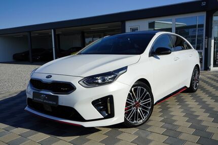 Kia pro ceed / ProCeed 110.000 km 19.990 &euro; Königsbrunn 86343
