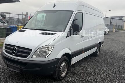 Mercedes-Benz Sprinter 176.000 km 7.499 € Lich 35423