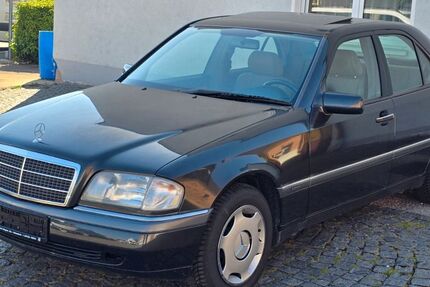 Mercedes-Benz C 250 164.000 km 9.999 &euro; Kammerstein 91126