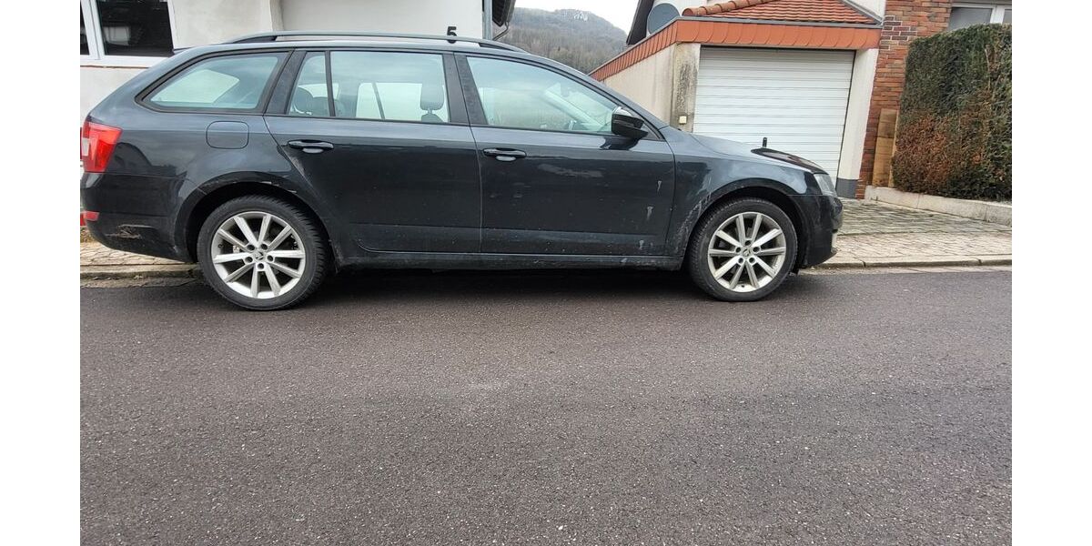 Skoda Octavia 212.000 km 10.700 &euro; Mettlach 66693