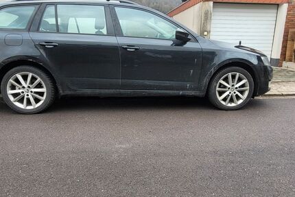 Skoda Octavia 212.000 km 8.900 &euro; Mettlach 66693