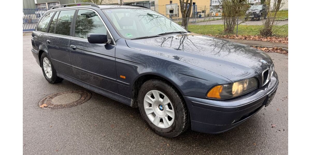 BMW 520 215.751 km 2.600 &euro; Emmering 82275