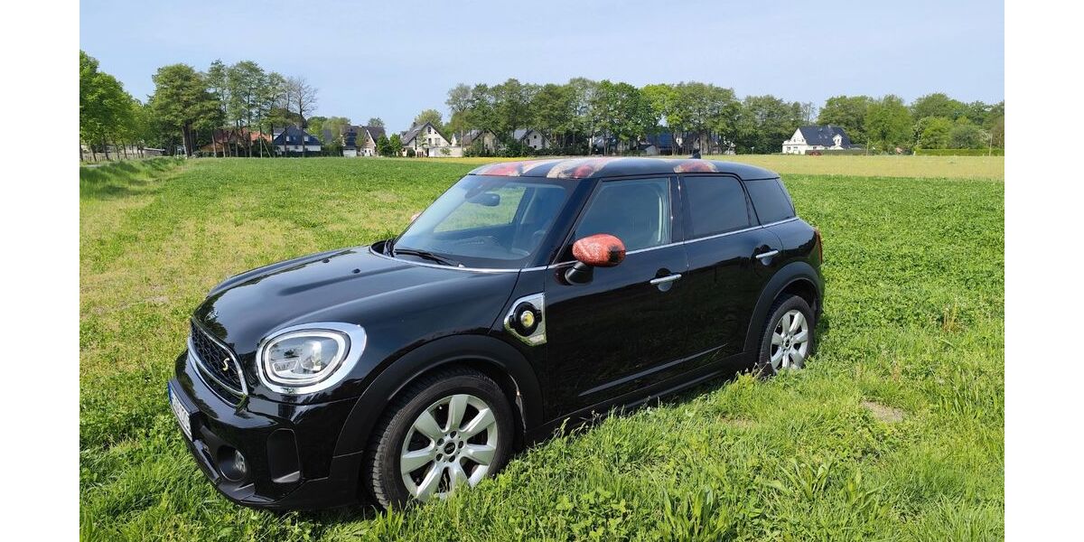 Mini Countryman SE (Cooper) 48.000 km 19.500 &euro; Paderborn 33104
