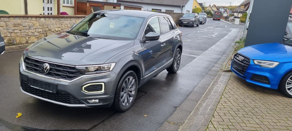 VW T-Roc 48.700 km 21.990 &euro; Stammheim 97509