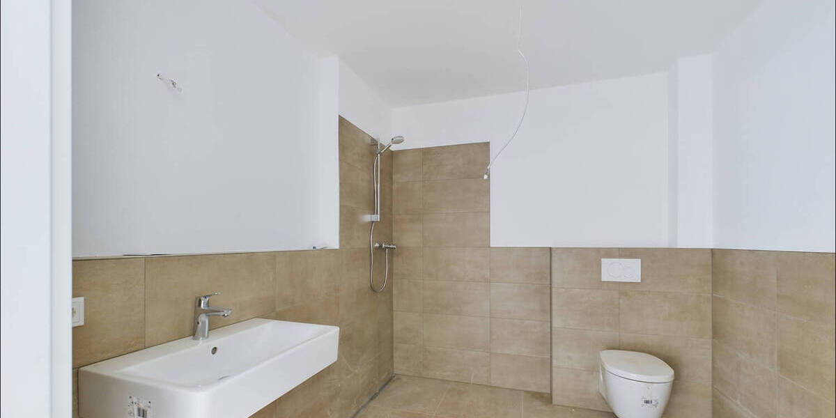 Etagenwohnung Offenbach Offenbach am Main - 2 Zimmer, 60 m&sup2;, 990&euro; | Angebot:20965617