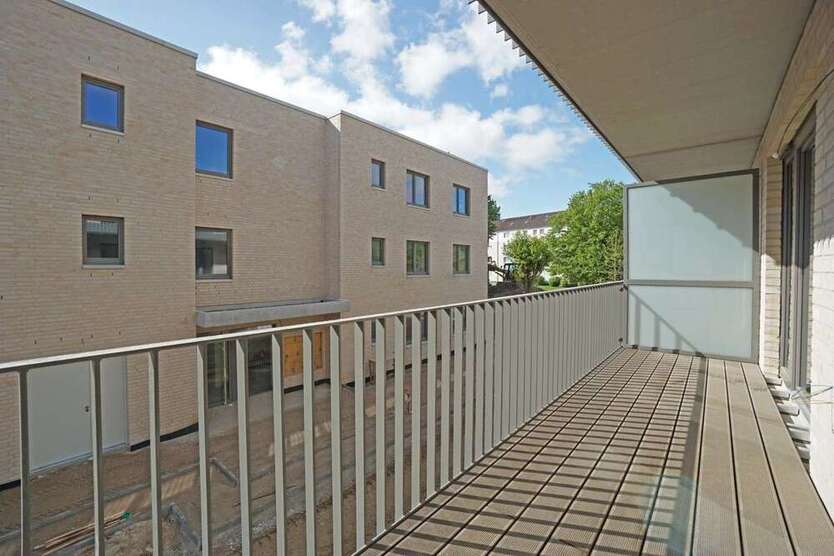 Wohnung zum Mieten in Elmshorn 775 € 53.45 m²