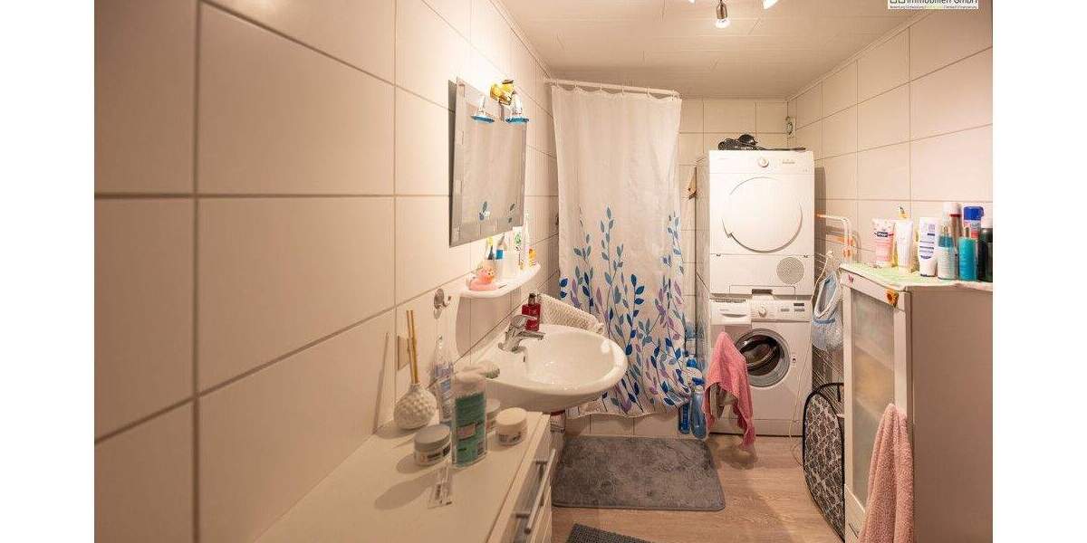 Mehrfamilienhaus, Wohnhaus Glückstadt - 6 Zimmer, 121 m&sup2;, 285.000&euro; | Angebot:25736620