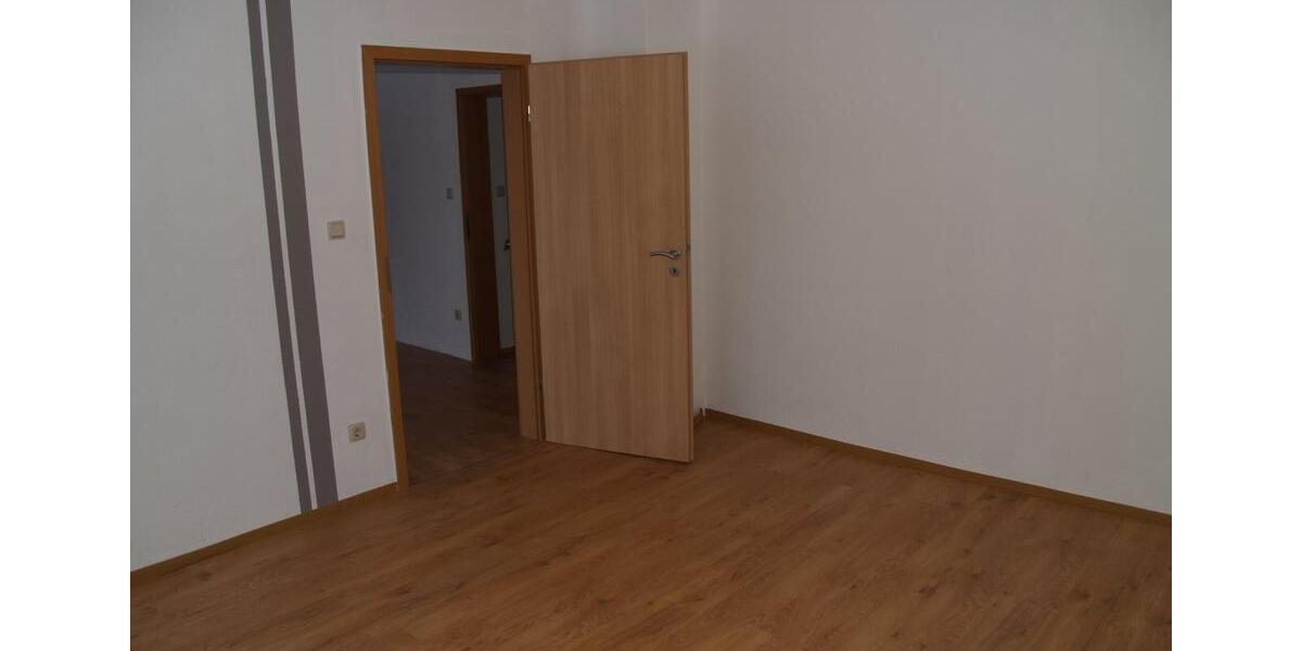 Etagenwohnung Heringen (Werra) - 3 Zimmer, 80 m&sup2;, 450&euro; | Angebot:26364520