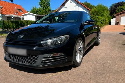 VW Scirocco 218.000 km 4.900 &euro; Hohes Feld 31787