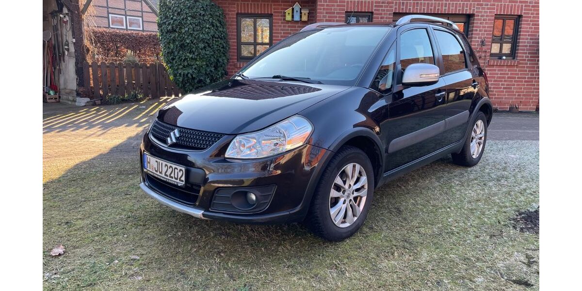 Suzuki SX4 155.000 km 7.900 &euro; Wedemark 30900