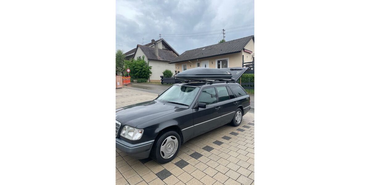 Mercedes-Benz T-Klasse 377.000 km 3.300 &euro; Bad Bellingen 79415