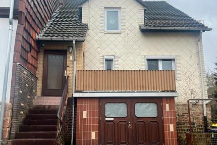 Einfamilienhaus in Wellerode zu vermieten. 5 zimmer