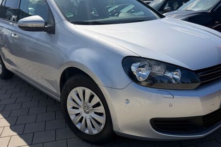 VW Golf 143.000 km 3.499 &euro; Weiden 92637