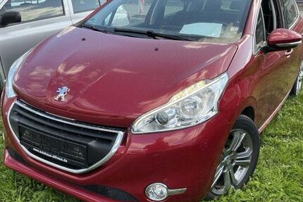 Peugeot 208 86.526 km 5.990 &euro; Königswinter 53639