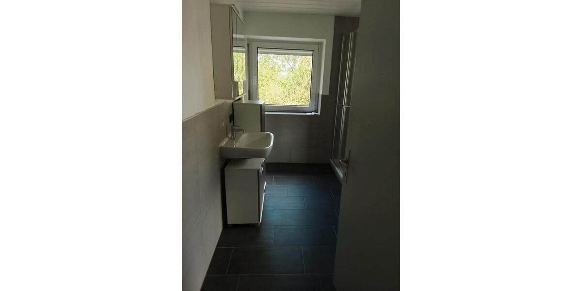 Doppelhaushälfte Arzberg - 1 Zimmer, 90 m&sup2;, 70.000&euro; | Angebot:26535126