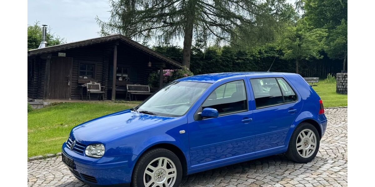 VW Golf 125.000 km 5.650 &euro; Neureichenau 94089