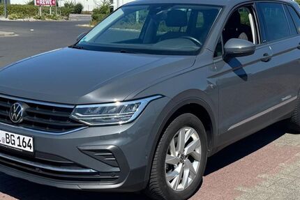 VW Tiguan 69.000 km 22.800 &euro; Niedernberg 63843