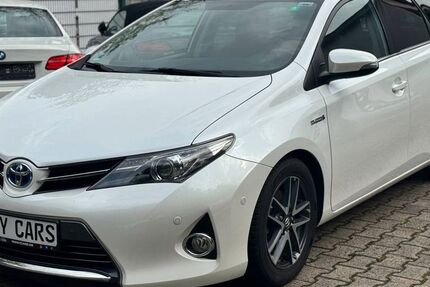 Toyota Auris 201.700 km 9.590 € Dortmund 44149