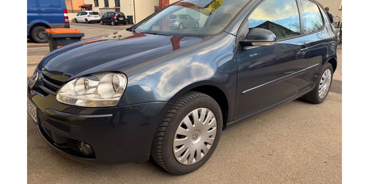 VW Golf 223.000 km 2.950 &euro; Herrenberg 71083