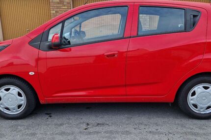 Chevrolet Spark 141.000 km 4.399 € Gelsenkirchen 45881