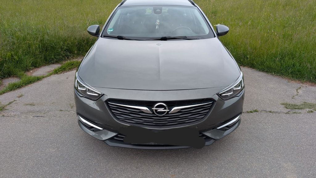 Opel Insignia 152.000 km 9.299 &euro; Vogt 88267