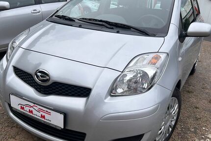 Daihatsu Charade 94.300 km 6.990 &euro; Ilmenau 98693