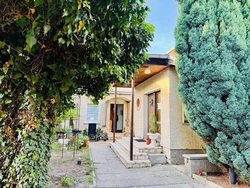 Haus zum Kaufen in Letschin 325.000 € 397 m²