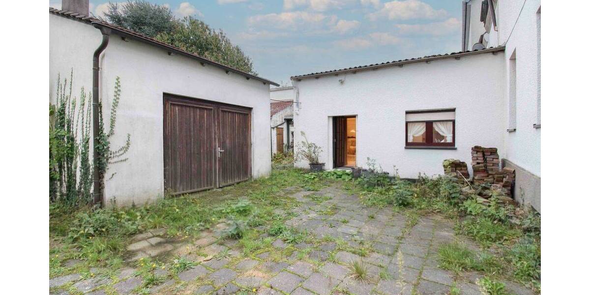 Mehrfamilienhaus, Wohnhaus Bochum Laer - 6 Zimmer, 211 m&sup2;, 320.000&euro; | Angebot:26043818