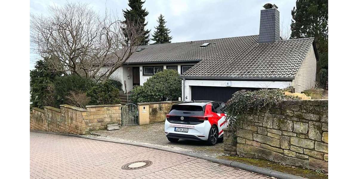 Einfamilienhaus Bad Dürkheim - 6 Zimmer, 163 m&sup2;, 585.000&euro; | Angebot:25864861