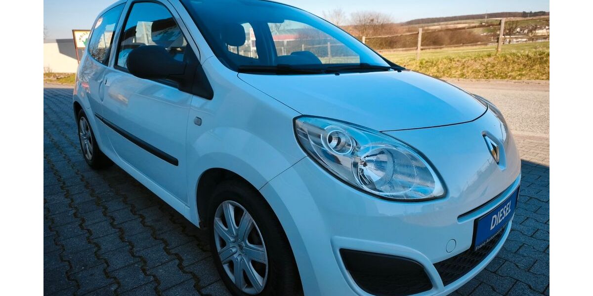 Renault Twingo 161.986 km 2.999 &euro; Nastätten 56355