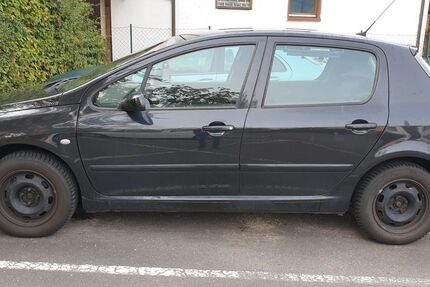 Peugeot 307 180.000 km 3.500 &euro; erlangen 91056