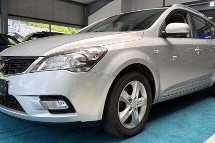 Kia ceed Sportswagon 228.000 km 3.999 &euro; Freudenberg 57258
