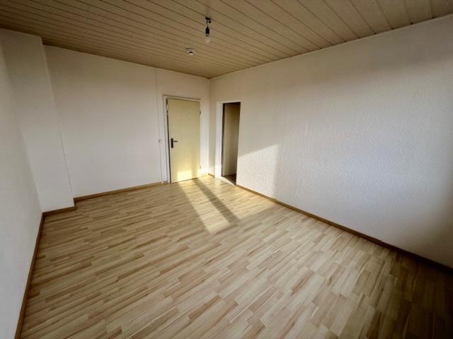 Etagenwohnung Meißen - 4 Zimmer, 75 m&sup2;, 562&euro; | Angebot:26632845