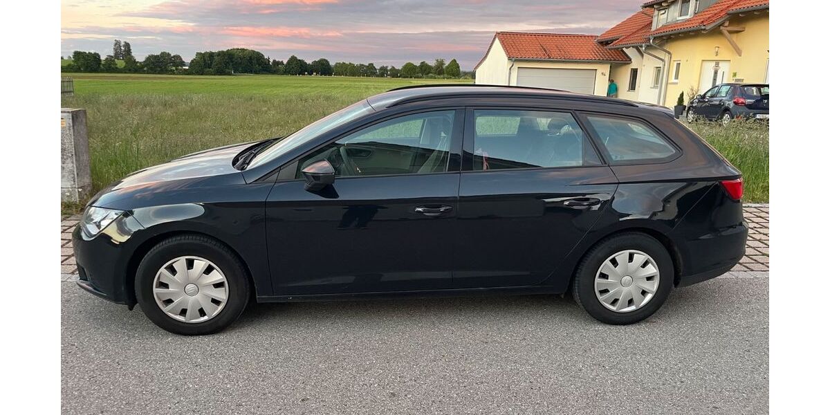 Seat Leon 83.000 km 9.600 &euro; Marktoberdorf 87616