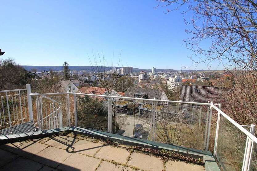 Wohnung zum Kaufen in Leonberg 620.000 € 145 m²