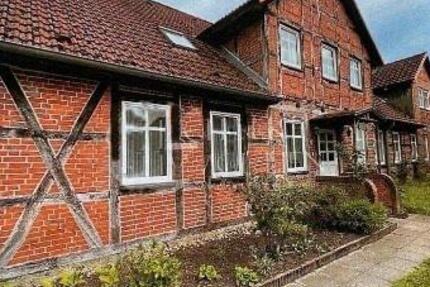 Wohnung Lüder - 4 Zimmer, 116 m&sup2;, 950&euro; | Angebot:23865055