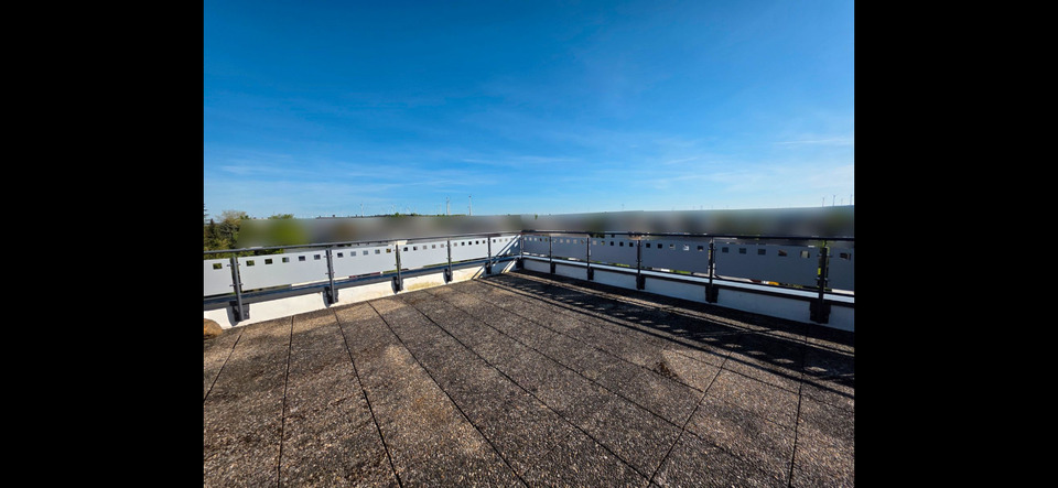 Penthouse-Wohnung mit riesiger Dachterrasse und Fernblick 2 zimmer