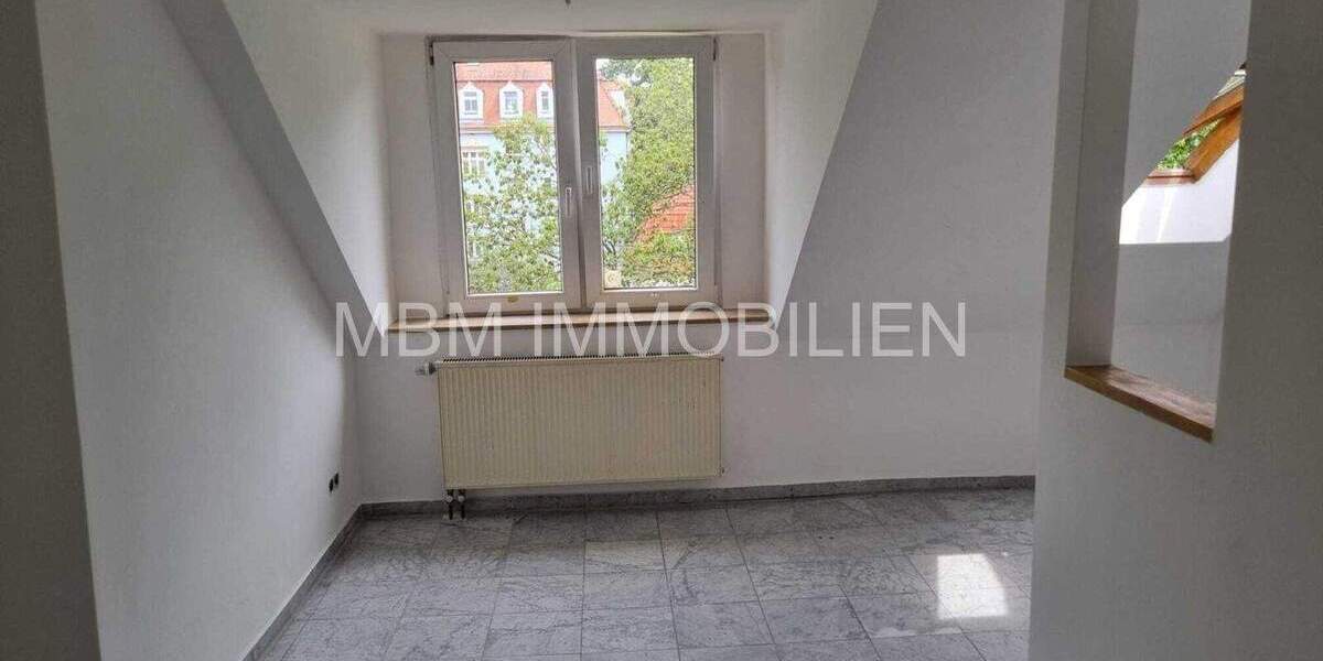 Etagenwohnung Dresden Äußere Neustadt - 2 Zimmer, 72 m&sup2;, 155.000&euro; | Angebot:25564546