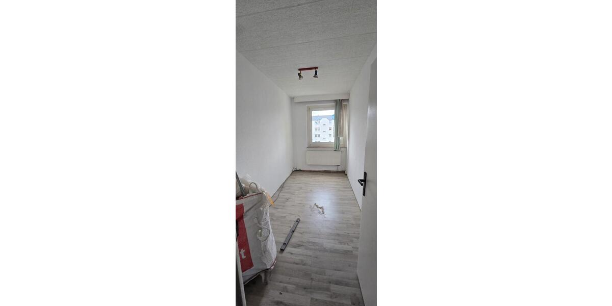 Etagenwohnung Mülsen - 4 Zimmer, 60 m&sup2;, 345&euro; | Angebot:26636817