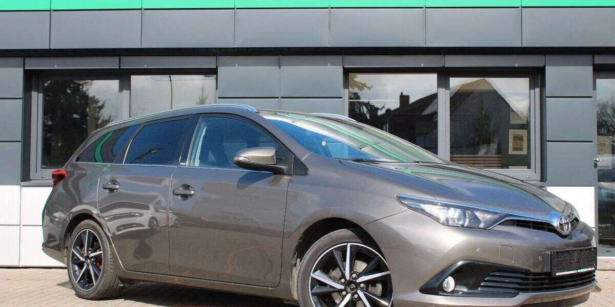 Toyota Auris 85.944 km 12.100 &euro; Königs Wusterhausen, Zeesen 15711