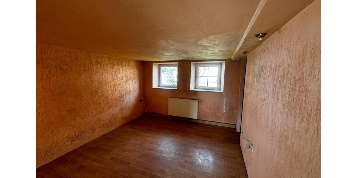 Einfamilienhaus Auhausen Dornstadt - 5 Zimmer, 117 m&sup2;, 150.000&euro; | Angebot:26153288