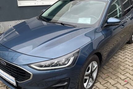 Ford Focus 51.998 km 18.599 &euro; Leuna 06237