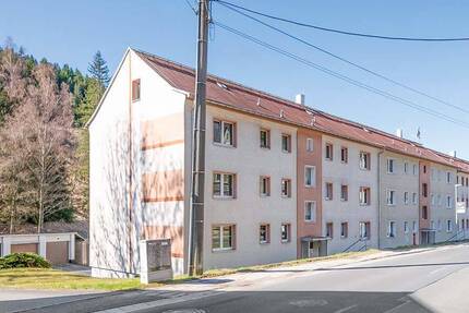 Haus Neuhaus am Rennweg - 250.000&euro; | Angebot:26290922