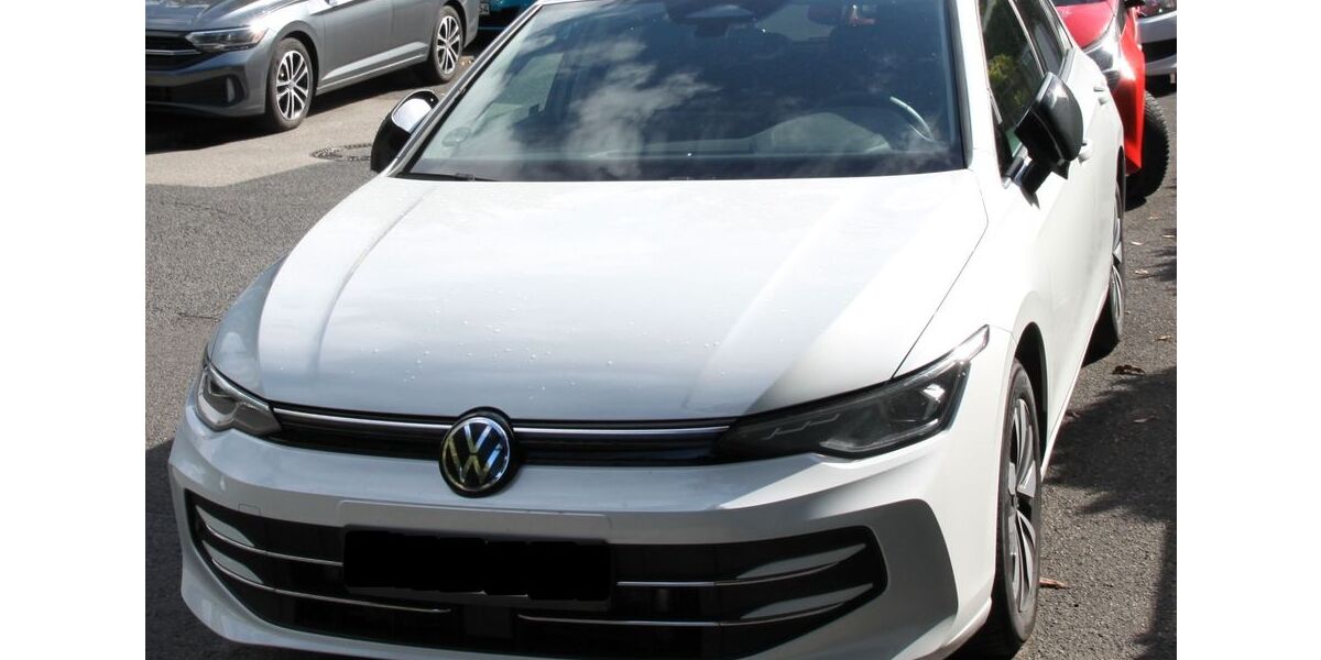 VW Golf 10.900 km 29.000 &euro; Wiesbaden 65189